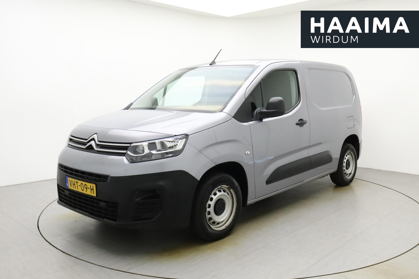 Citroën Berlingo - 1.5 BlueHDI Control | Airco | Metaallak | Cruise control | Lichtsensor | Eleketrische rame - AutoWereld.nl