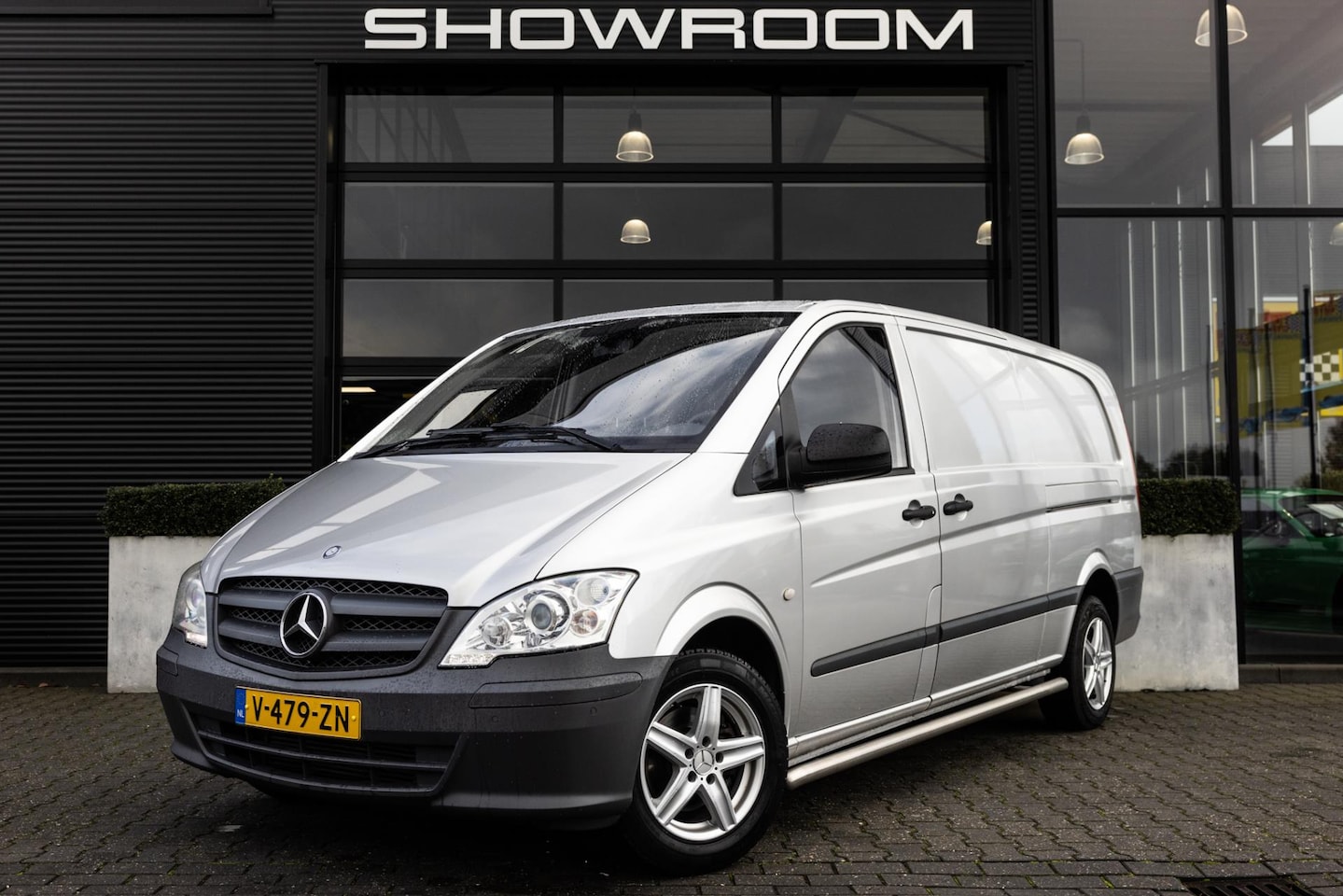 Mercedes-Benz Vito - 113 CDI 343 Lang L2H1, Automaat, 3-Persoons, Airco, Trekhaak! - AutoWereld.nl