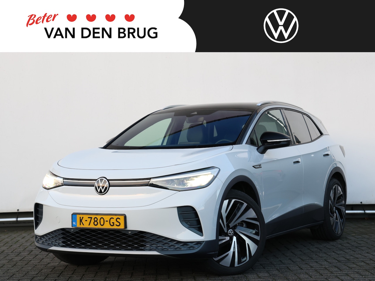 Volkswagen ID.4 - First 77 kWh 204pk | LED I Navigatie I Trekhaak I Camera - AutoWereld.nl