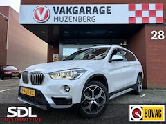 BMW X1 - xDrive20i High Executive // NAVI // CAMERA // FULL LED // PANO / SCHUIFKANTELDAK