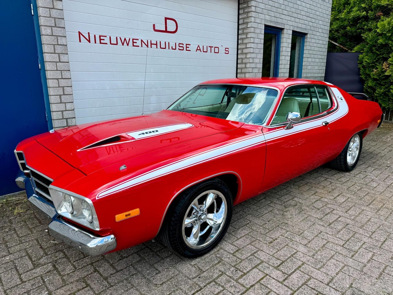 Plymouth Road Runner - Roadrunner Satelite 400 MAGNUM V8 - AutoWereld.nl