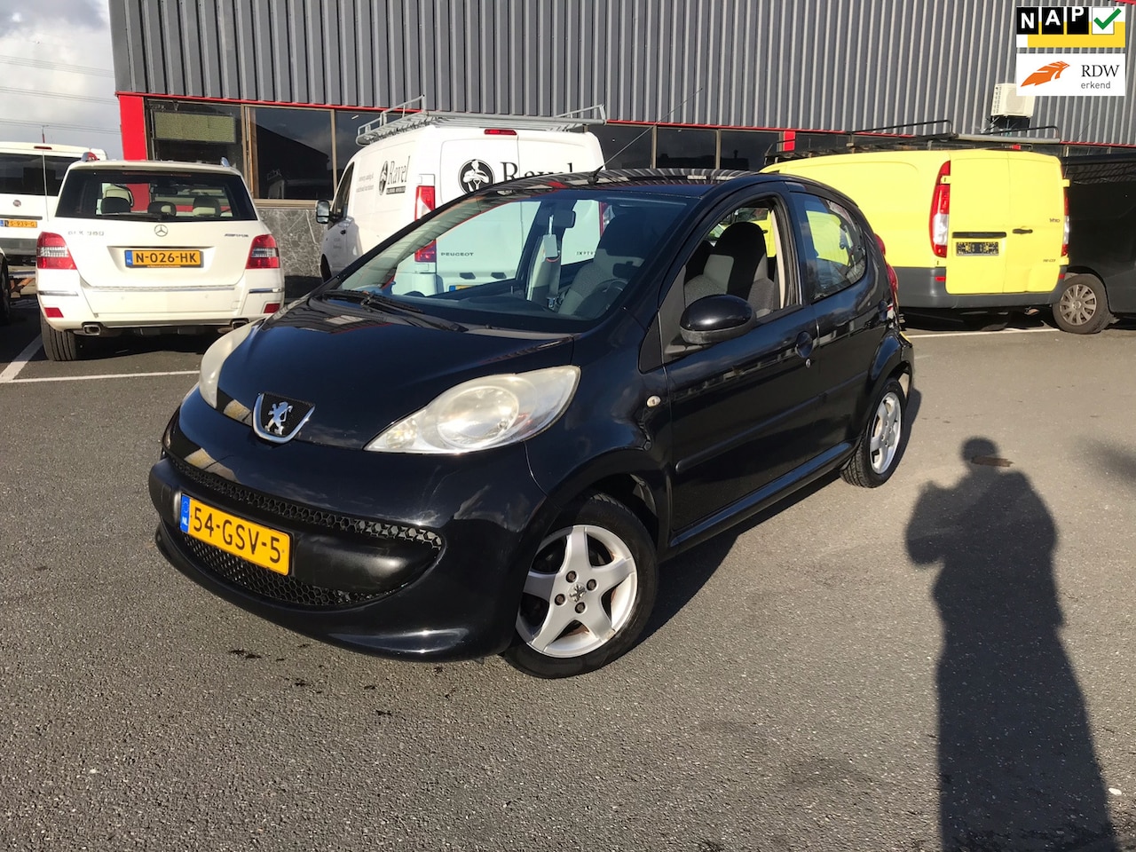 Peugeot 107 - 1.0-12V XS / NAP / AUTOMAAT / AIRCO / - AutoWereld.nl