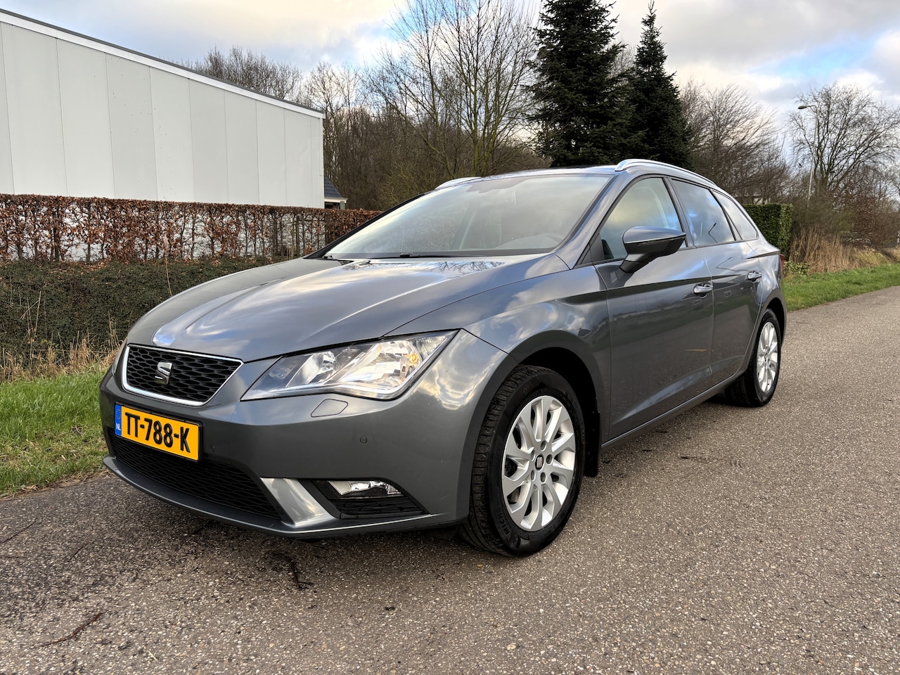 Seat Leon ST - 1.2 TSI Style / AIRCO / CRUISE / STOELVERWARMING / 152dkm! - AutoWereld.nl