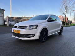 Volkswagen Polo - 1.2-12V BlueMotion Navi/Clima/Stoelverwarming/Cruise