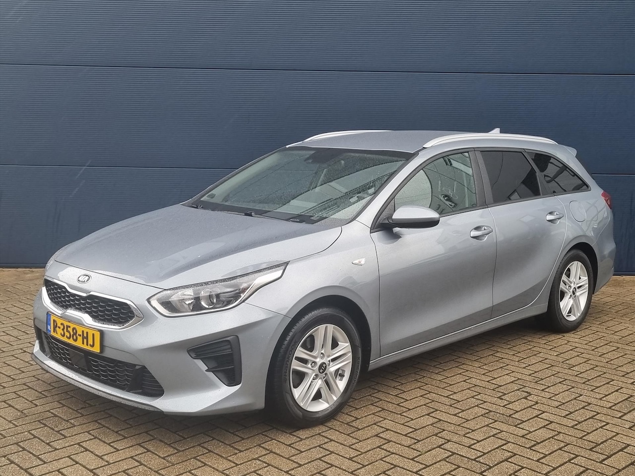 Kia Cee'd Sportswagon - Ceed Sw 1.0T 100pk DynamicLine | Climate control | Navigatie by app | Lm velgen | Winterpa - AutoWereld.nl