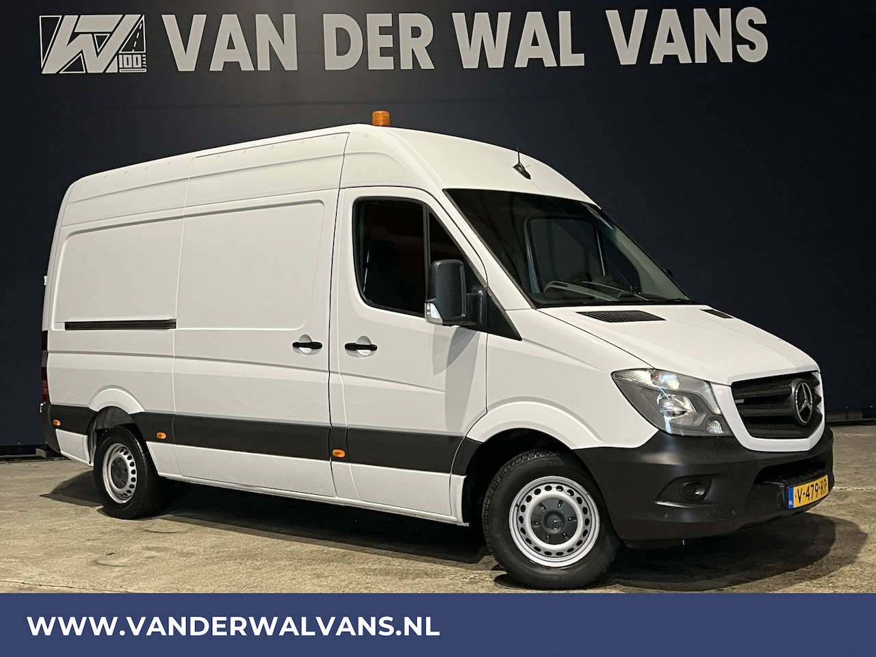 Mercedes-Benz Sprinter - 316 CDI 164pk **BPM VRIJ voor de Ondernemer** L2H2 Euro6 Airco | Omvormer | 2800kg Trekhaa - AutoWereld.nl