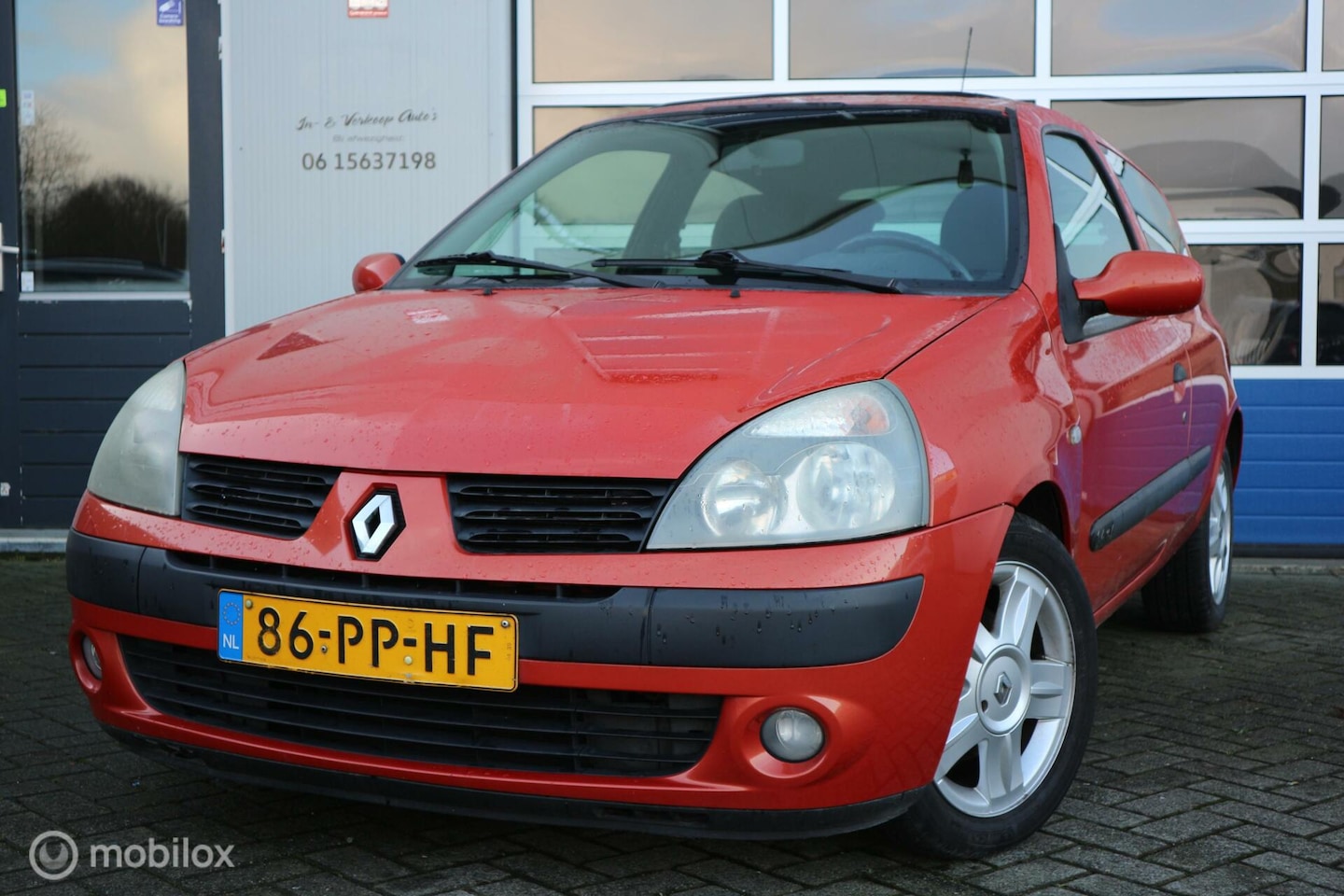 Renault Clio - 1.4-16V Privilège Comfort 1.4-16V Privilège Comfort - AutoWereld.nl