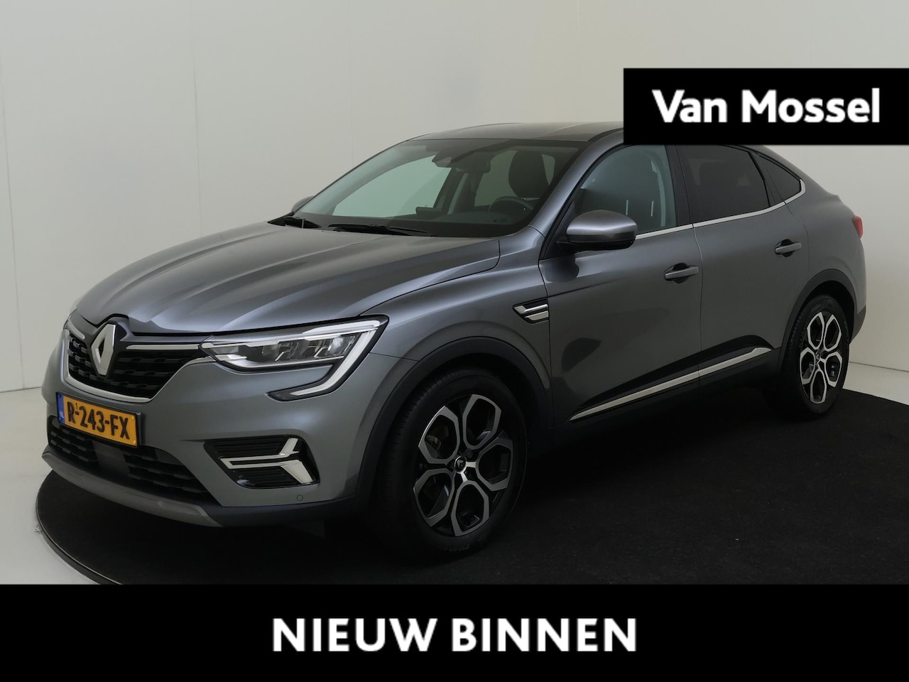 Renault Arkana - 1.6 E-Tech Hybrid 145 PK Intens Navigatie / Climate Control / Adaptief Cruise Control / Pa - AutoWereld.nl