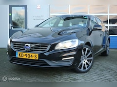 Volvo V60 - 2.0 D2 Nordic+ ECC/NAVIGATIE/PDC/XENON/NAP