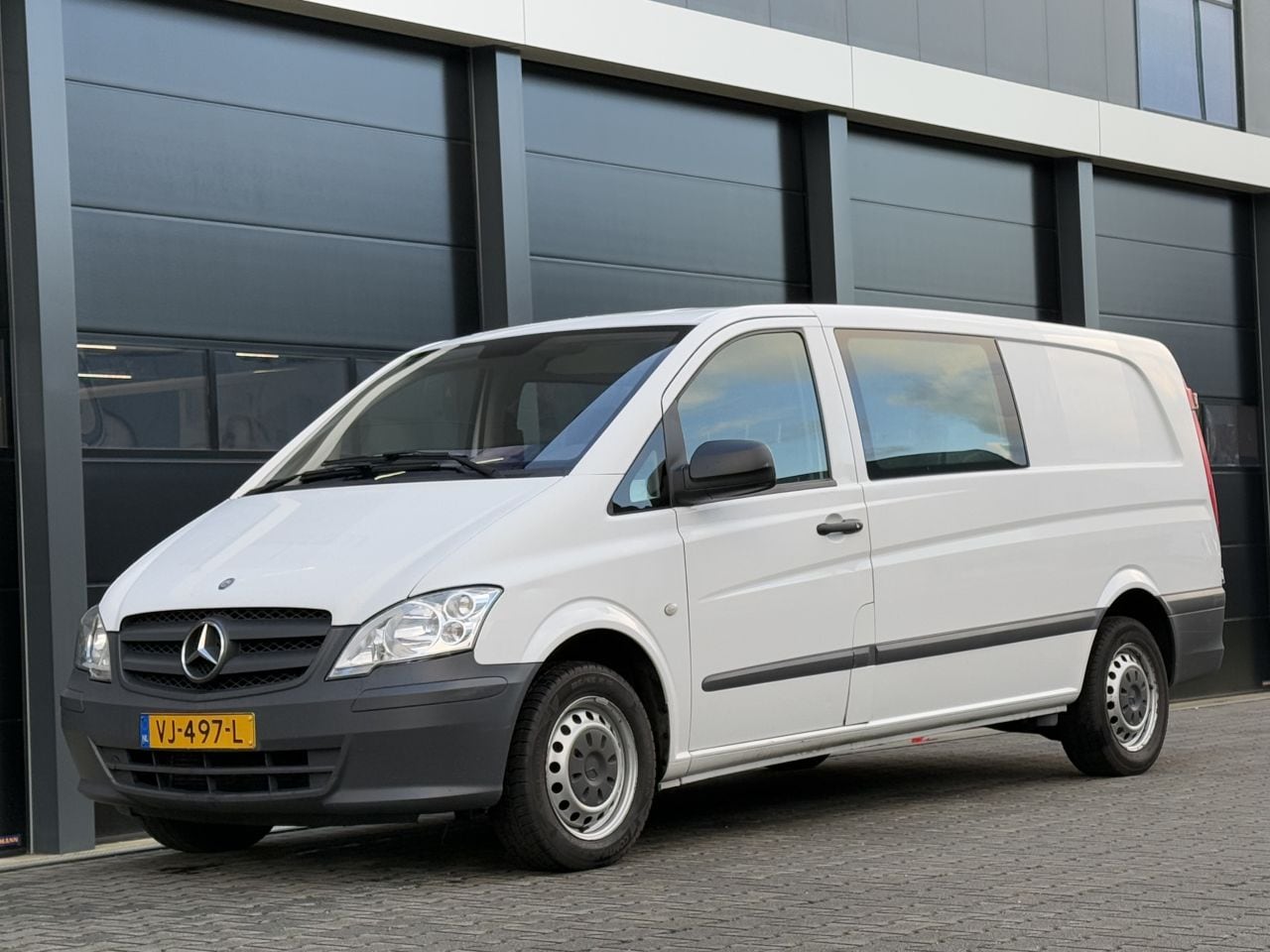 Mercedes-Benz Vito - 110 CDI H1-L2 DC 5-PERS - AutoWereld.nl