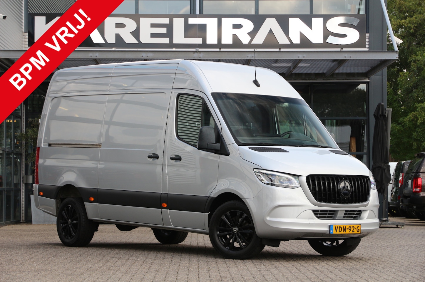 Mercedes-Benz Sprinter - 319 3.0 CDI V6 | Aut. | Luchtvering | 3.5t trekgewicht | Navi | Camera.. - AutoWereld.nl