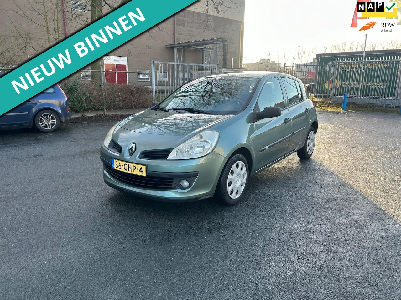 Renault Clio - 1.2-16V Special Line UNIEK MET 46XXX KM MET NAP - AutoWereld.nl