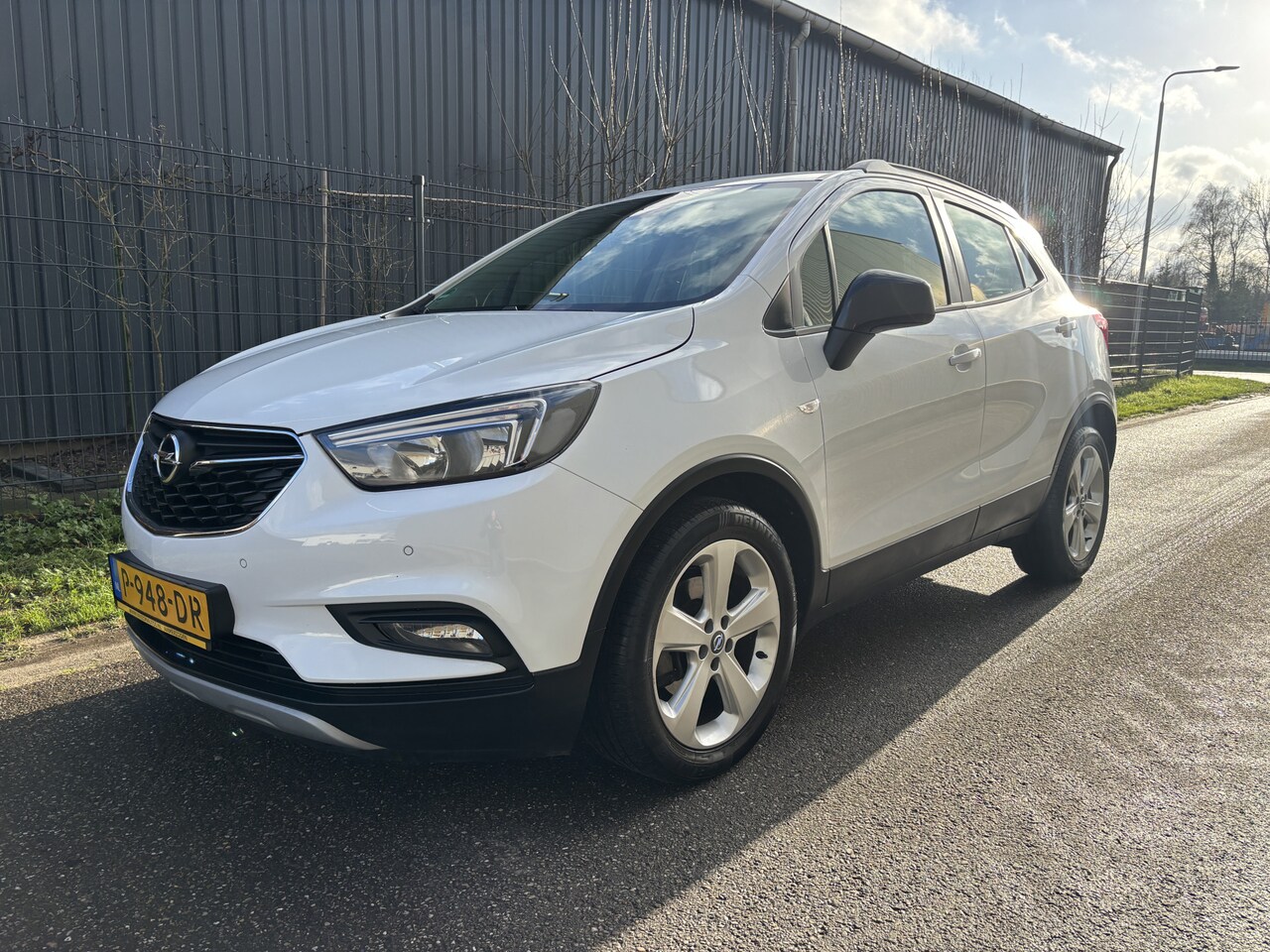 Opel Mokka X - 1.4 Turbo Black Edition / NAVI / AIRCO / STOELVERWARMING / 146dkm! - AutoWereld.nl