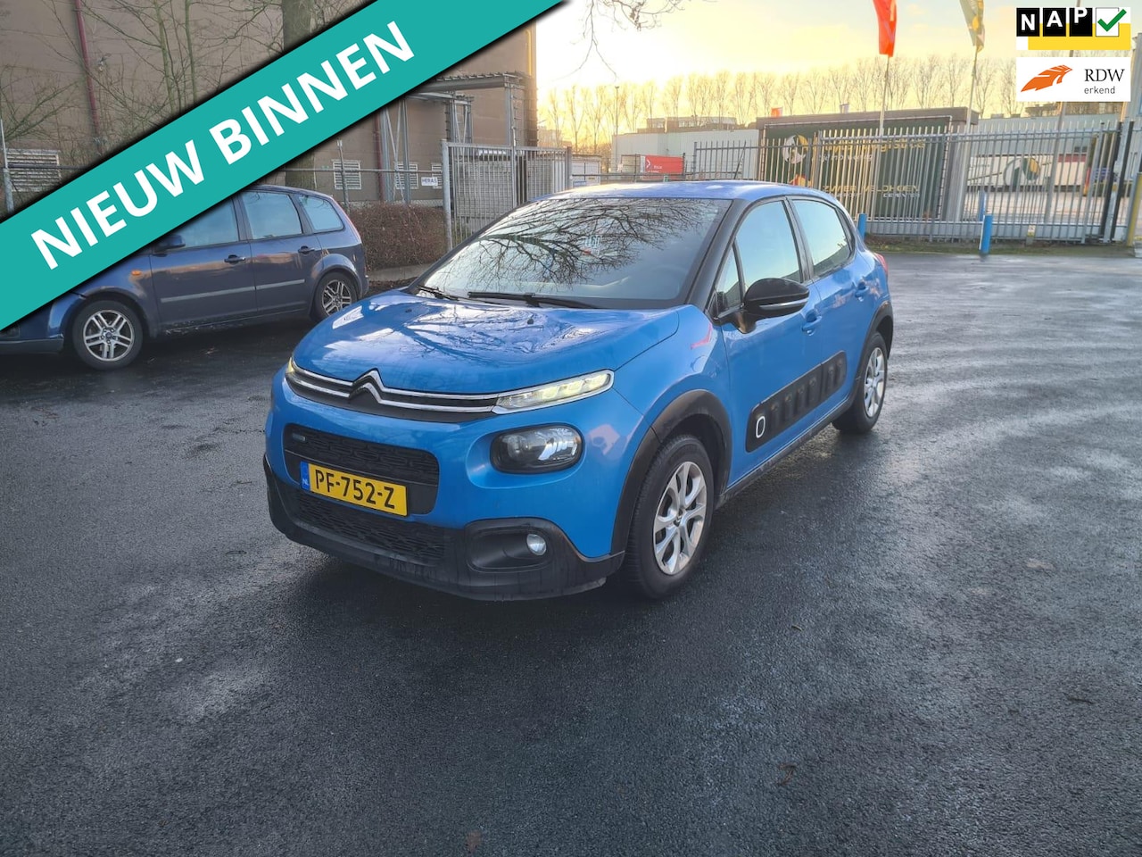 Citroën C3 - 1.2 PureTech Feel NW MOD EN TOP ONDER HOUDEN - AutoWereld.nl