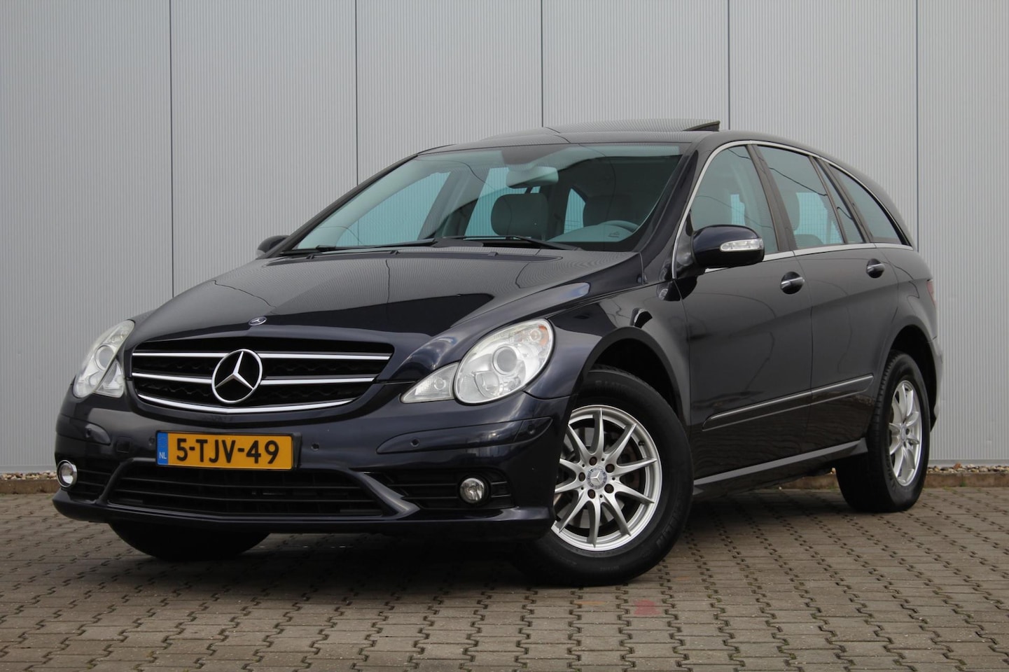 Mercedes-Benz R-klasse - 350 4M | Stoel verwarming / koeling | Navigatie | Trekhaak | Clima / Cruise control | PDC - AutoWereld.nl