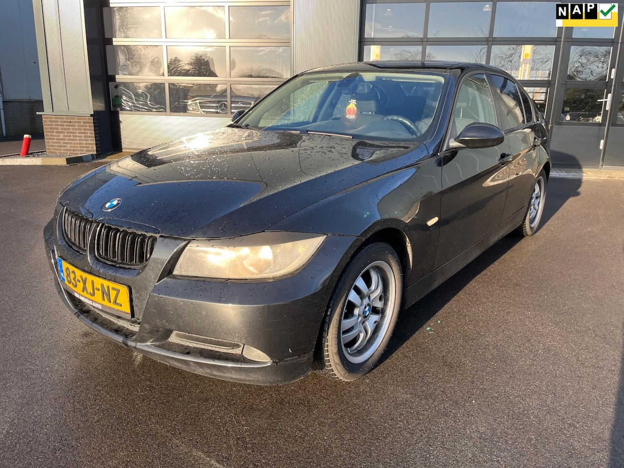 BMW 3-serie - 318i Business Line Rijd stuurt goed Motor ok - AutoWereld.nl