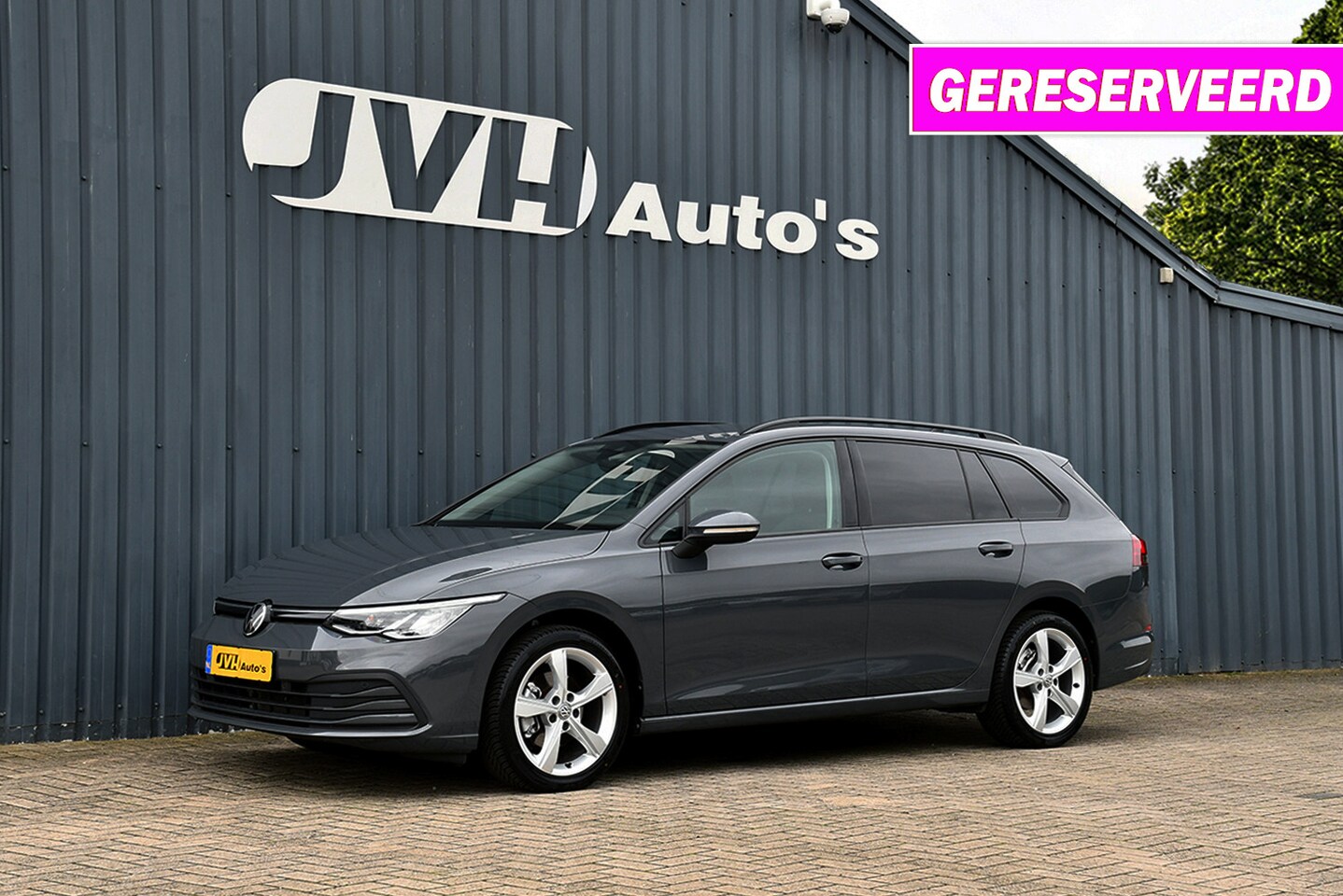 Volkswagen Golf Variant - 8 1.5 eTSi 150pk AUT/DSG 07-2021 | Virtual CP | Navi | PrG | Keyless - AutoWereld.nl