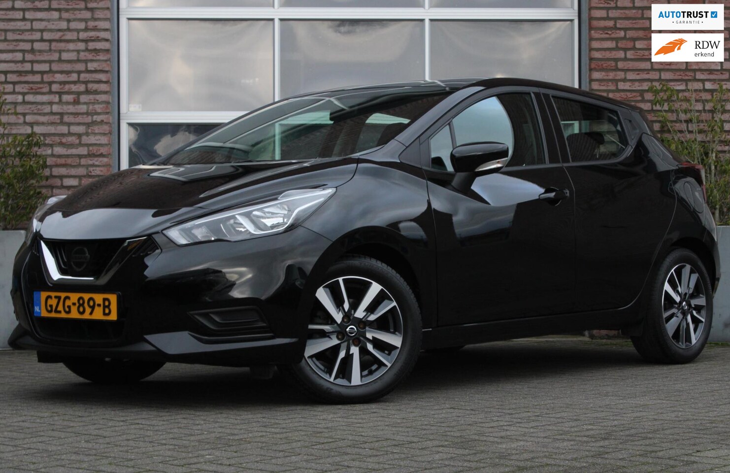 Nissan Micra - 1.0L Acenta Bluetooth / Cruisecontrole - AutoWereld.nl