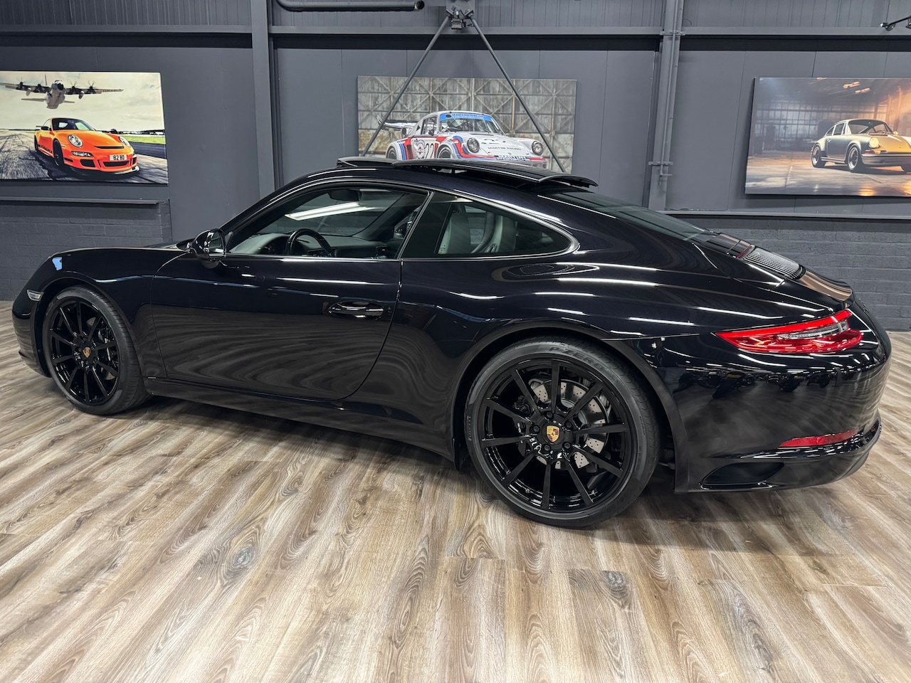 Porsche 911 - 3.0 Carrera Triple Black | Sportuitlaat | Schuifdak