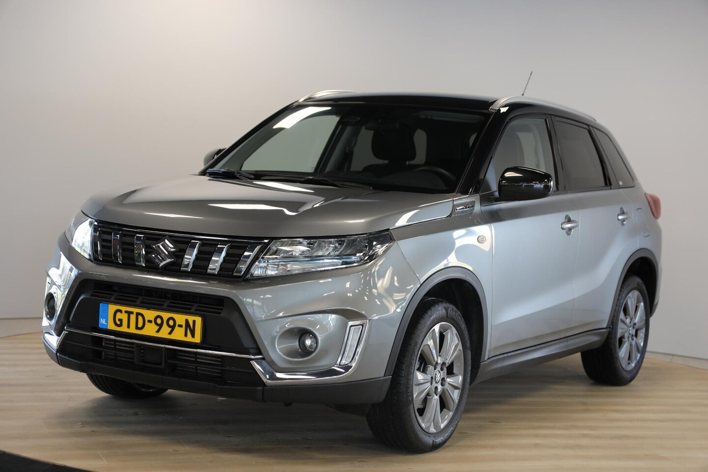 Suzuki Vitara - 1.4 Boosterjet Comfort Smart Hybrid 1.4 Boosterjet Comfort Smart Hybrid - AutoWereld.nl