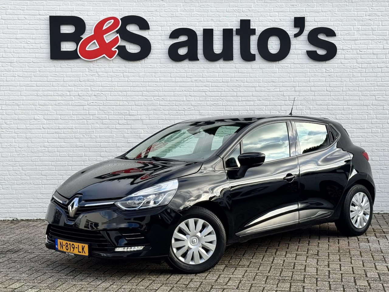 Renault Clio - 0.9 TCe Life Airco Led dagrijverlichting Apple Carplay Keyless start - AutoWereld.nl