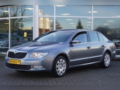 Skoda Superb - 1.4 TSI Comfort TREKHAAK CLIMA CRUISE NAVI BLUETOOTH