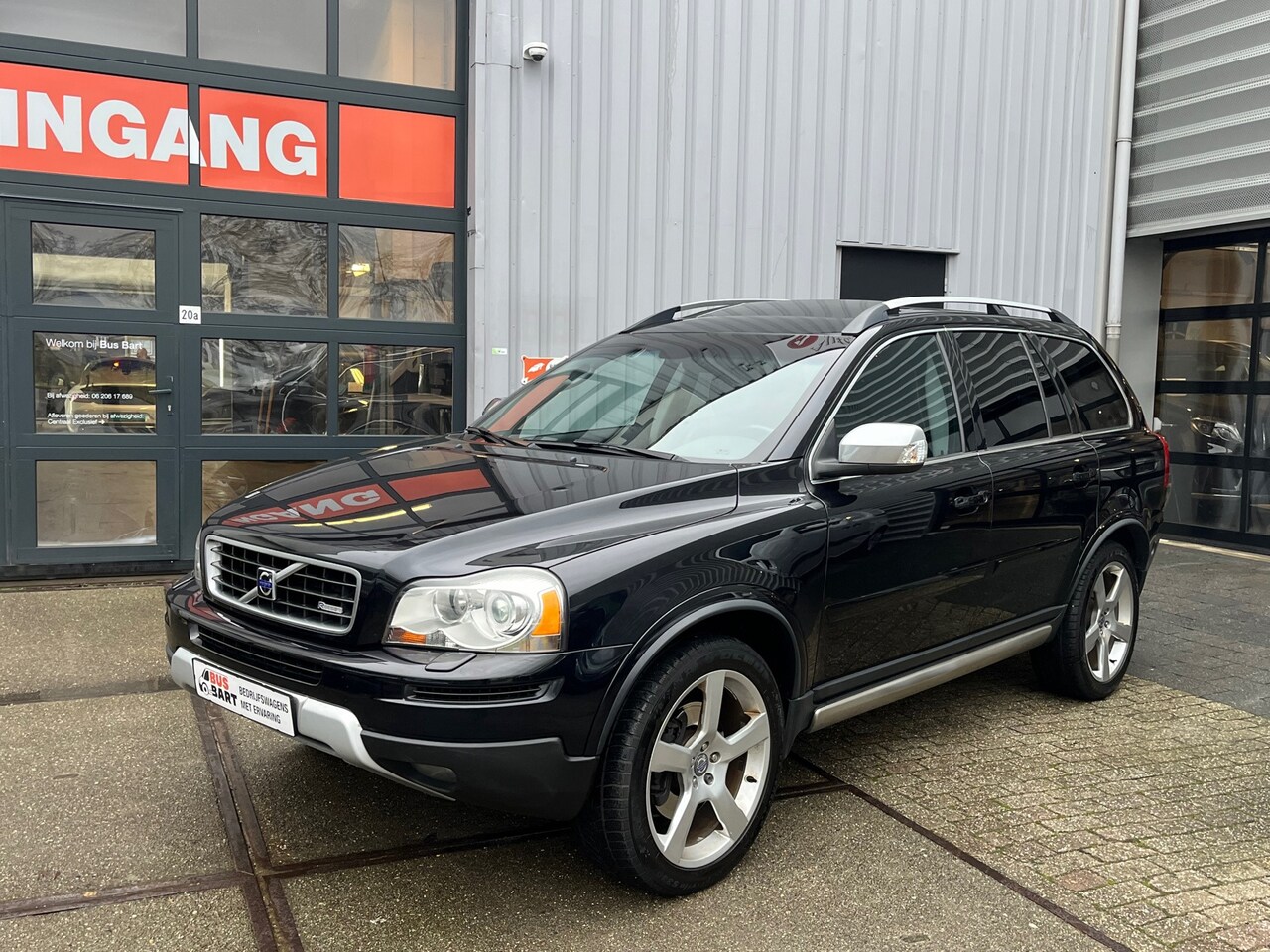 Volvo XC90 - 2.4 D5 R-Design 185PK|Schuifdak|7Persoons|Memory|Cruise Control|Leder|Stoelverwarming|Trek - AutoWereld.nl