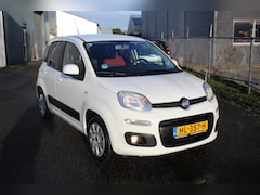 Fiat Panda - 1.2 Lounge 4cyl Climate PDC Mooi