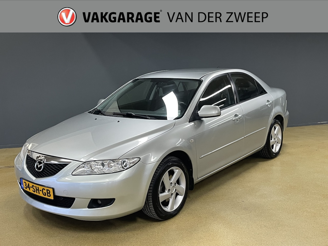 Mazda 6 - 2.0i Touring II | Airco | Cruise - AutoWereld.nl