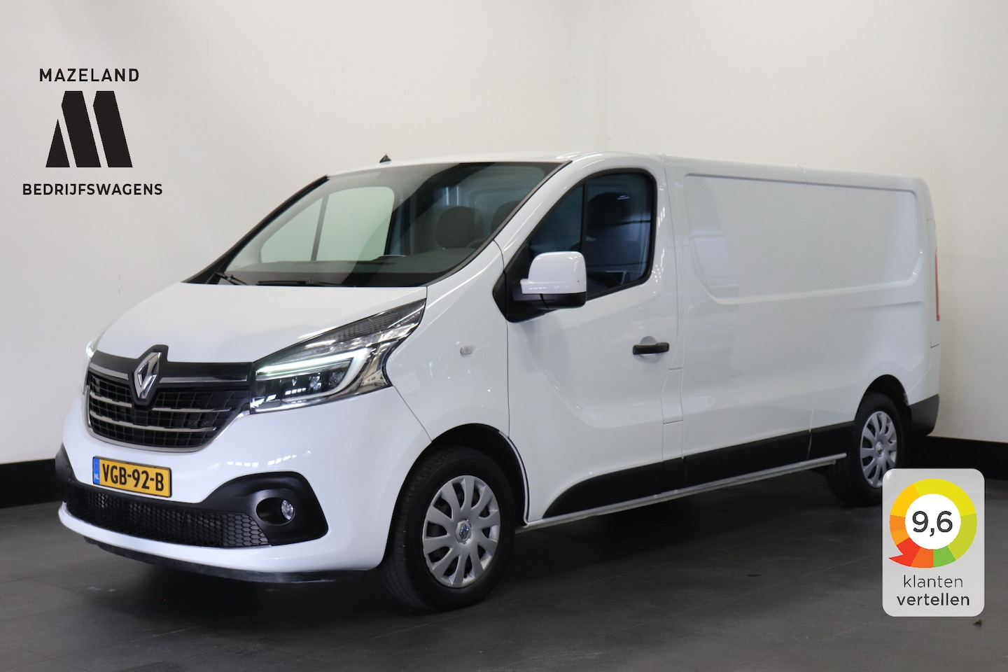 Renault Trafic - 2.0 dCi 120PK L2 EURO 6 - Airco - Navi - Cruise - € 14.900,- Excl. - AutoWereld.nl