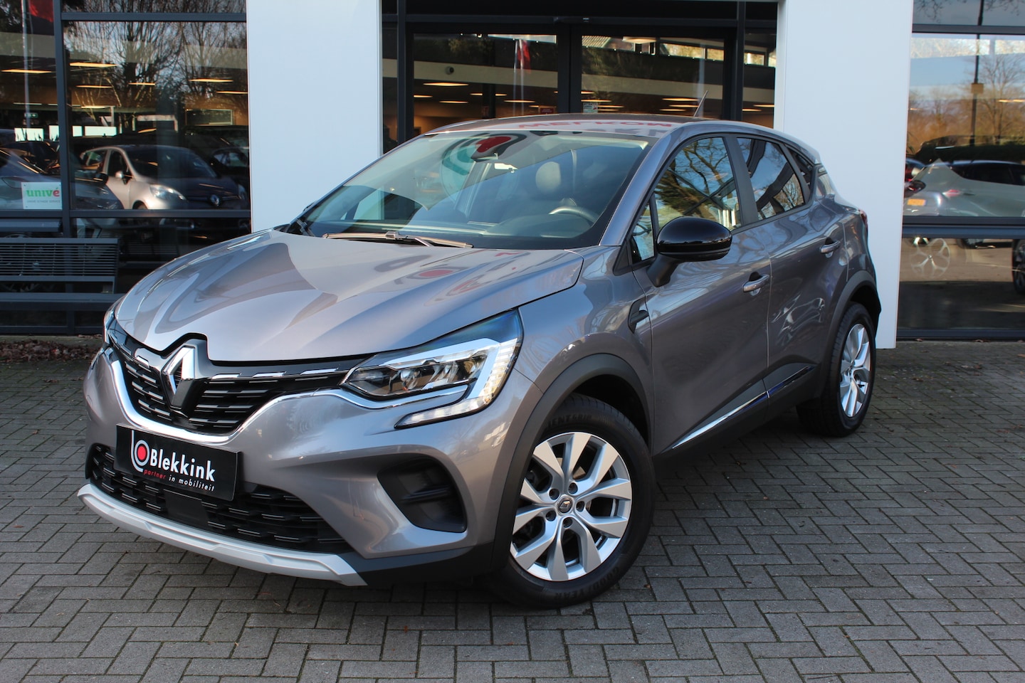 Renault Captur - 1.3 TCe 130 EDC Business Zen AUTOMAAT, Navigatie, Clima, PDC, LMV - AutoWereld.nl