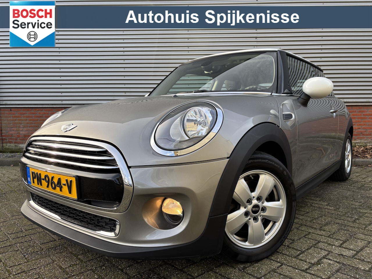 MINI Cooper - Mini 1.5 Salt | Automaat | Parkeersensoren | - AutoWereld.nl