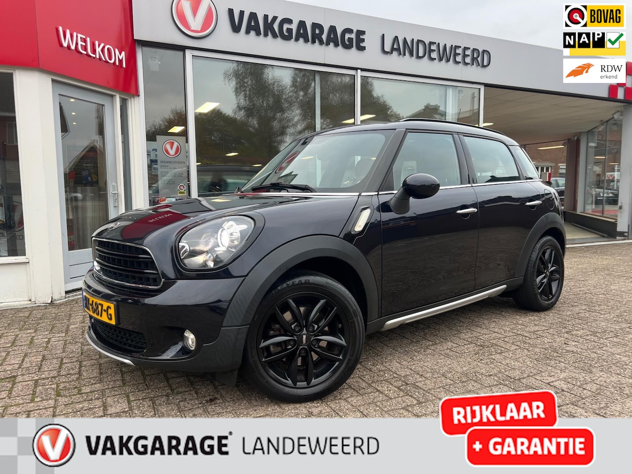 MINI Countryman - 1.6 Cooper Chili Mini 1.6 Cooper Chili, Pano-dak, PDC, Navi, Rijklaar - AutoWereld.nl