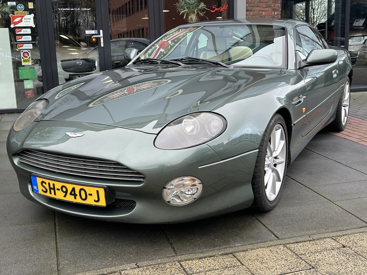 Aston Martin V12 Vantage - DB7 5.9 - AutoWereld.nl