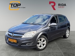 Opel Astra - 1.6 Temptation