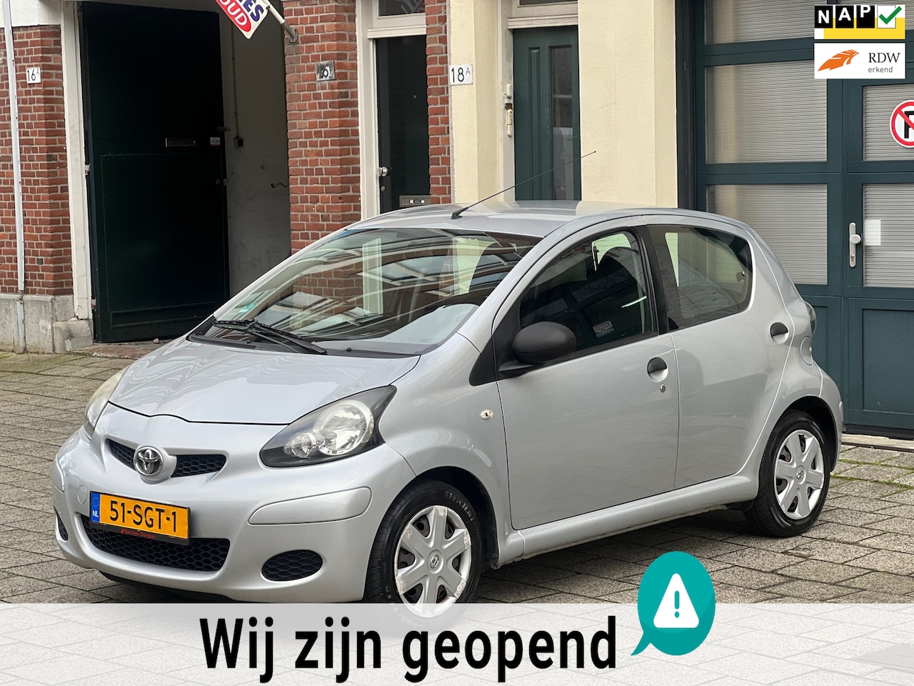 Toyota Aygo - 1.0-12V Now-airco-elek ramen - AutoWereld.nl