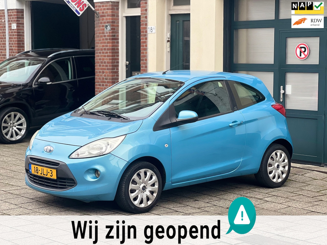 Ford Ka - 1.2 Titanium-airco-elek ramen - AutoWereld.nl