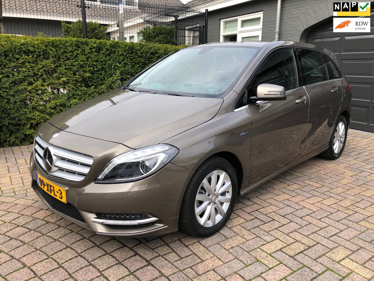 Mercedes-Benz B-klasse - 200 CDI Ambition 200 CDI Ambition, Leder, Xenon - AutoWereld.nl