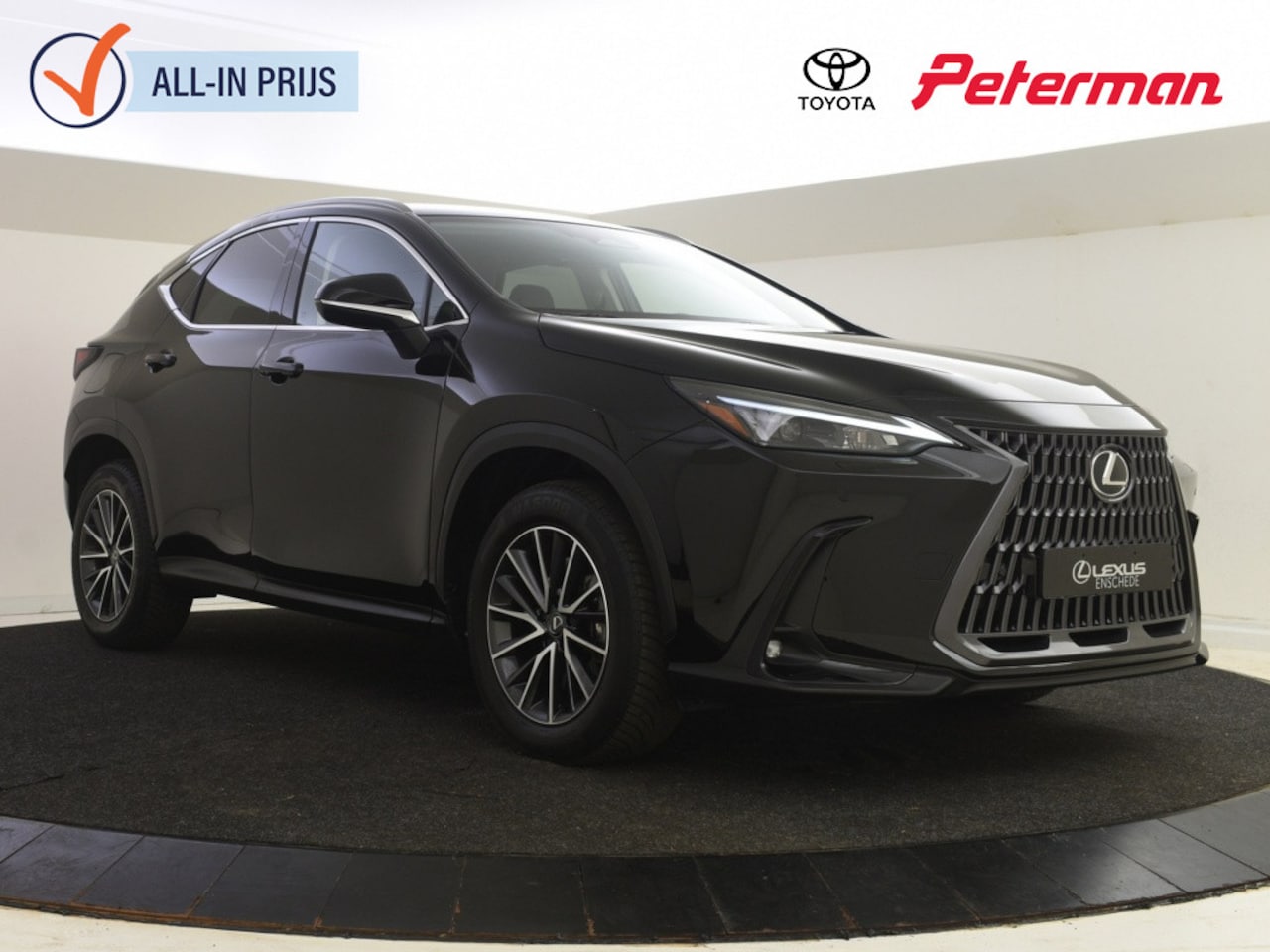 Lexus NX - 450h+ AWD Executive Edition | PDC V+A | BLS | Stuurverwarming en - AutoWereld.nl