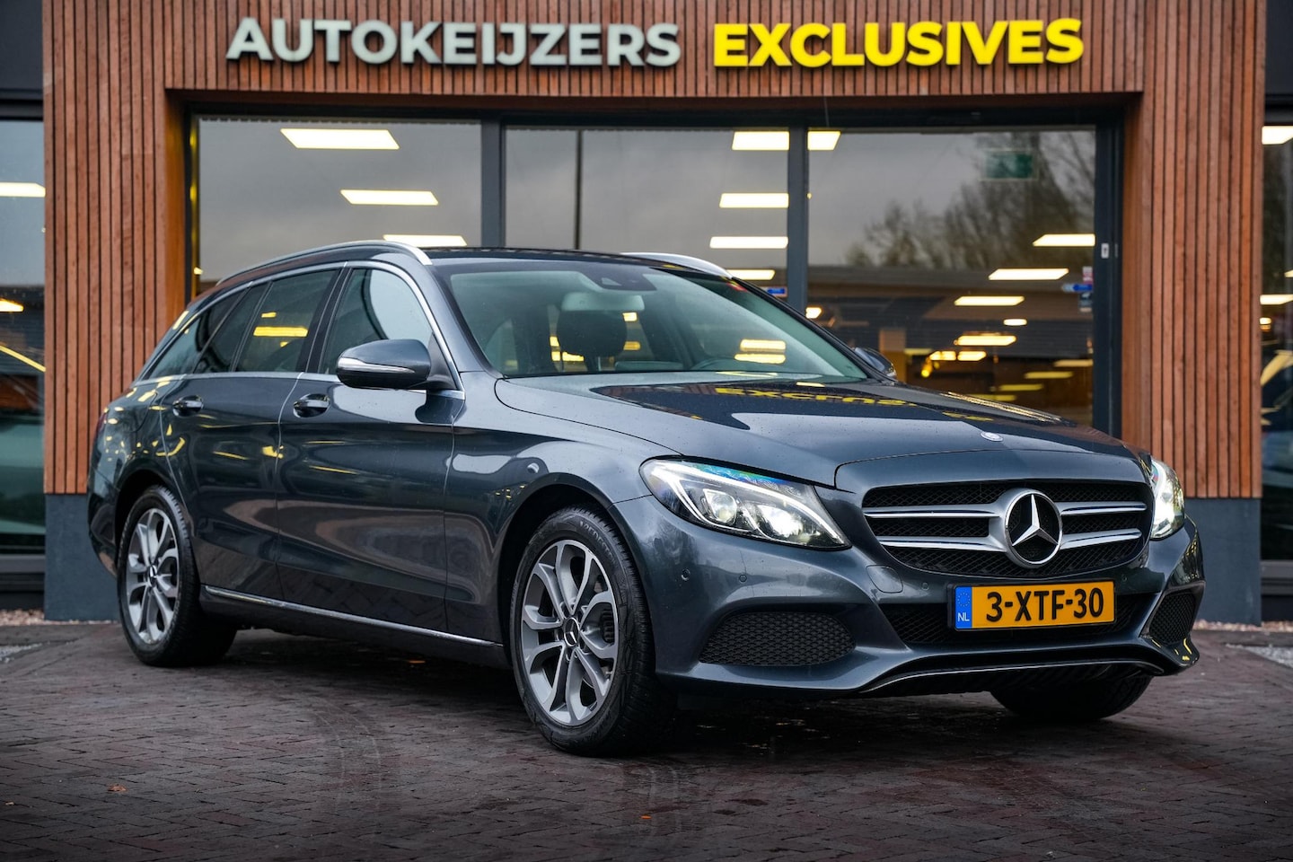 Mercedes-Benz C-klasse Estate - 220 CDI Edition Prestige Leer Navi Trekhaak - AutoWereld.nl