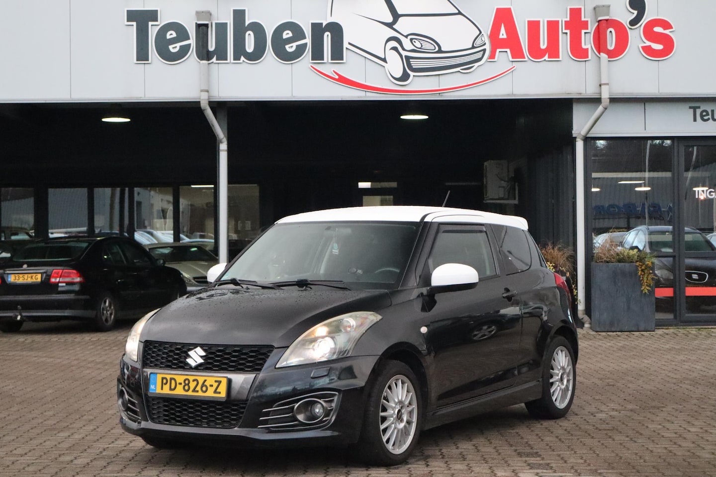 Suzuki Swift - 1.6 Sport Cruise control, Climate control, Elektrische ramen, Lichtmetalen wielen - AutoWereld.nl