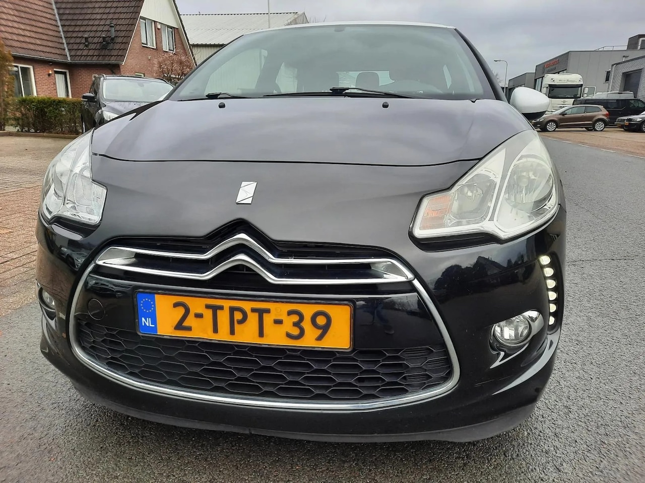 Citroën DS3 - 1.4 Chic AIRCO/CRUISE! - AutoWereld.nl