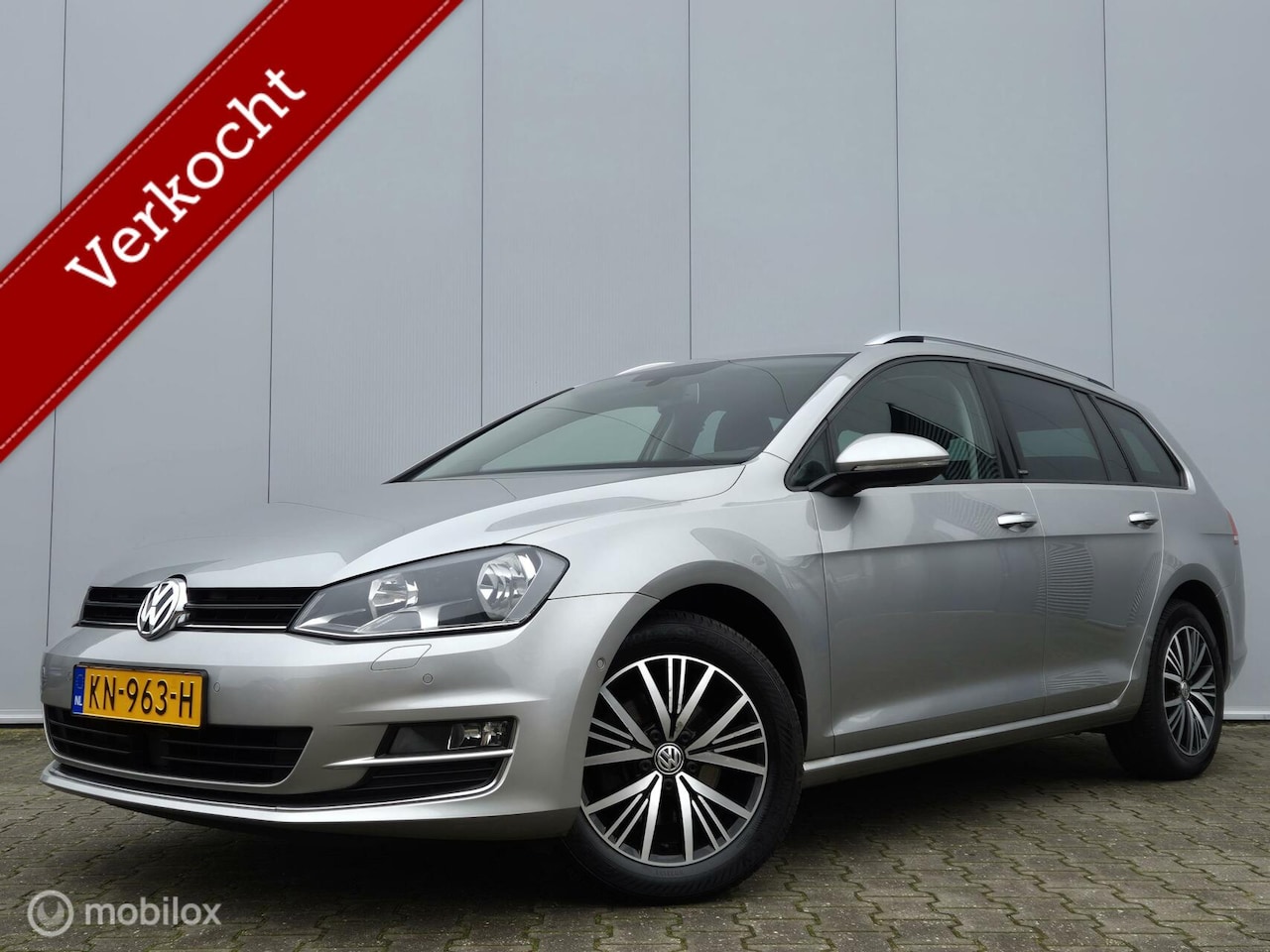 Volkswagen Golf Variant - 1.6 TDI COMFORTLINE/ADAPTIVE CRUISE/TREKHAAK/PARK ASSIST/STOELVERWARMING - AutoWereld.nl