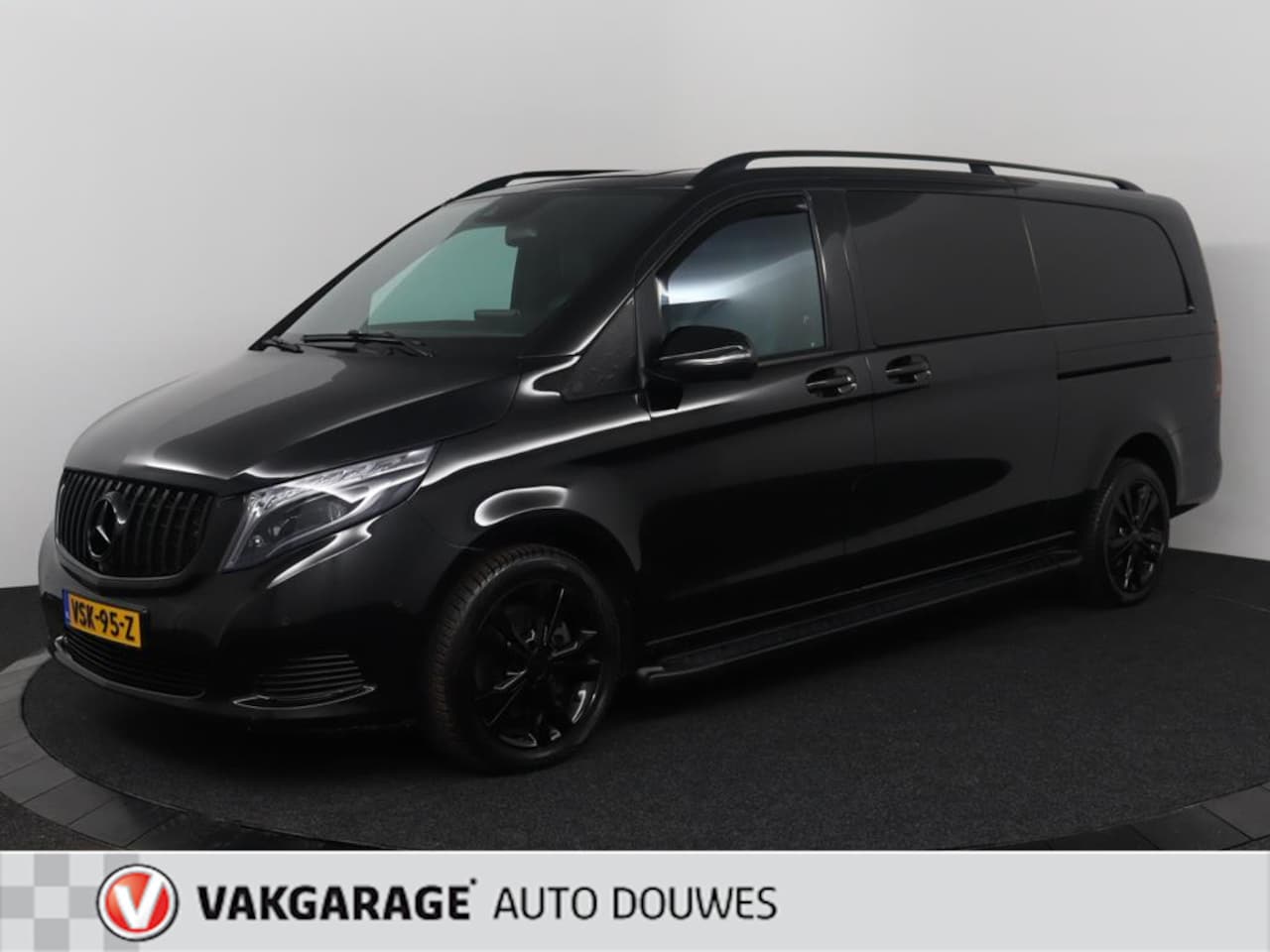 Mercedes-Benz V-klasse - 250d Extra Lang DC Edition |Bomvol | Automaat |Leder |Burmester - AutoWereld.nl