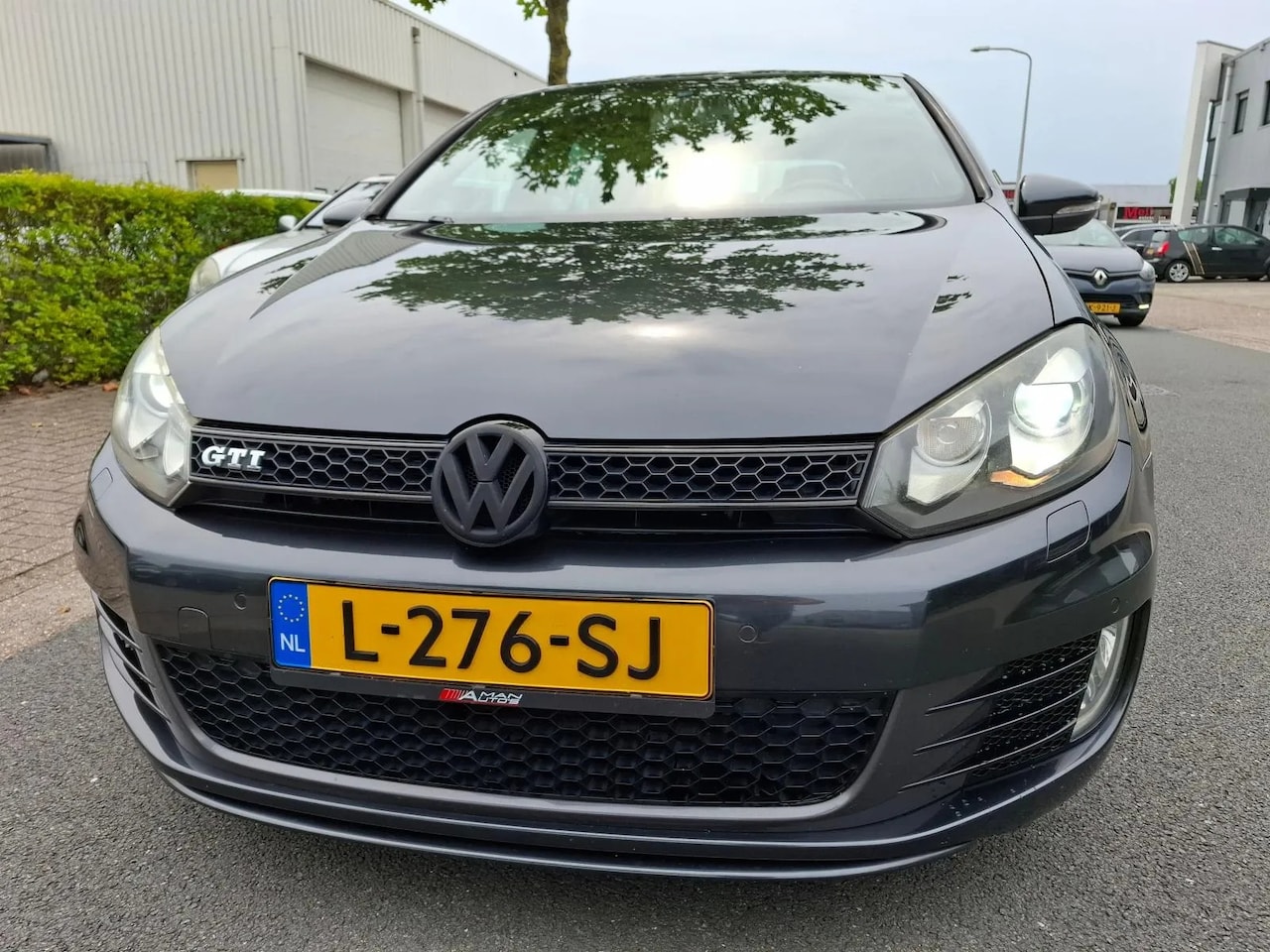 Volkswagen Golf - 2.0 GTI AUTOMAAT/CLIMA/CRUISE/XENON/NAVI! - AutoWereld.nl