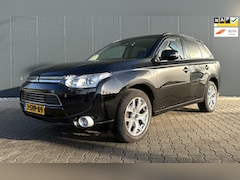 Mitsubishi Outlander - 2.0 PHEV Instyle+ Airco Cruise Leder Trekhaak