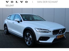 Volvo V60 Cross Country - B5 AWD Pro | Trekhaak | Full LED | Blis