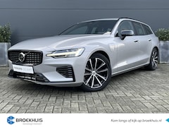 Volvo V60 - 2.0 T6 Plug-in hybrid AWD Plus Dark | Panoramadak | Trekhaak | Harman/Kardon | 360 Camera