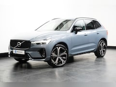 Volvo XC60 - 2.0 T6 Plug-in hybrid AWD Plus Dark| Panoramadak| Trekhaak| Camera| Dodehoek sensoren| Sto