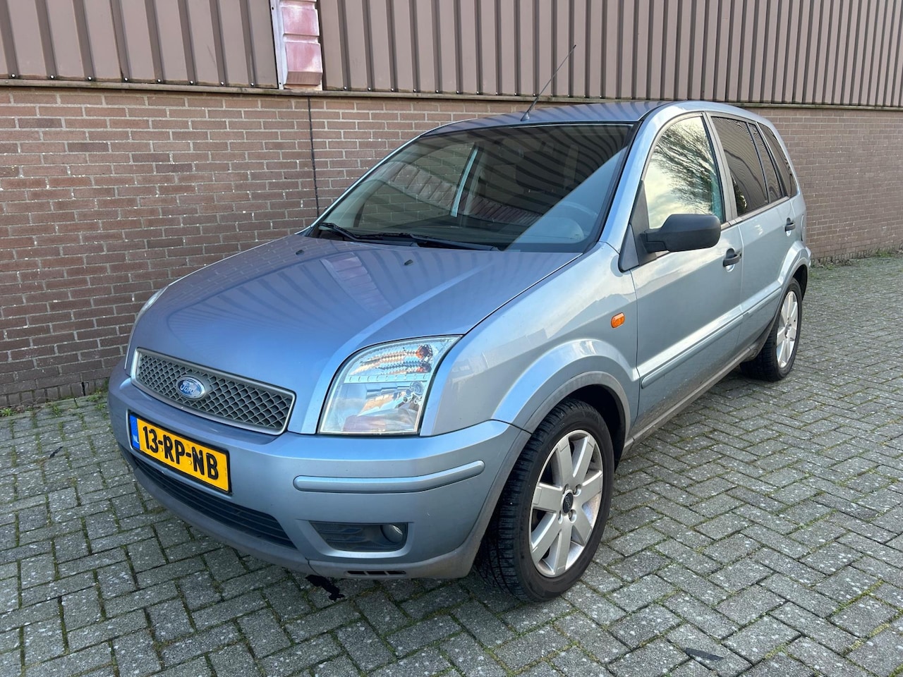 Ford Fusion - 1.6-16V Futura Airco Dealer Onderhouden APK NAP - AutoWereld.nl